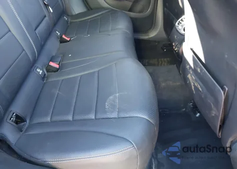 2018 Mercedes-Benz Glc 300 from USA, damaged, VIN WDC0G4JB4JV091520